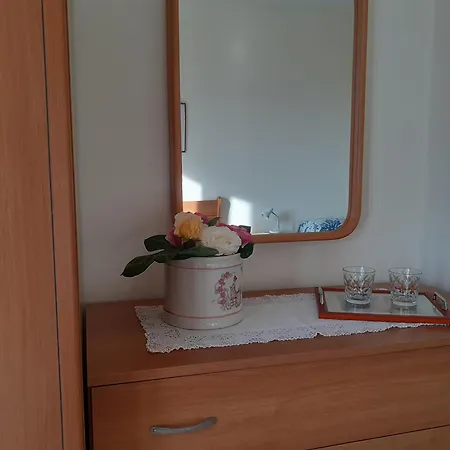 ベッド・アンド・ブレックファスト Le Ginestre 3*