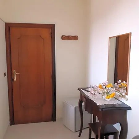 Le Ginestre Bed & Breakfast 3*