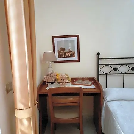 Le Ginestre Bed & Breakfast Foria