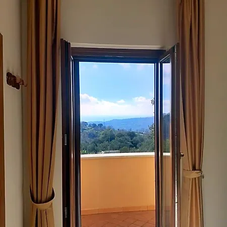 Le Ginestre Bed & Breakfast Foria