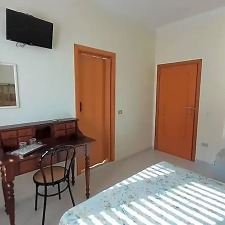 Bed & Breakfast Le Ginestre 3*