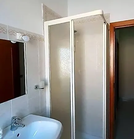 Le Ginestre Bed & Breakfast 3*