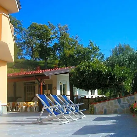 Le Ginestre Bed & Breakfast Foria